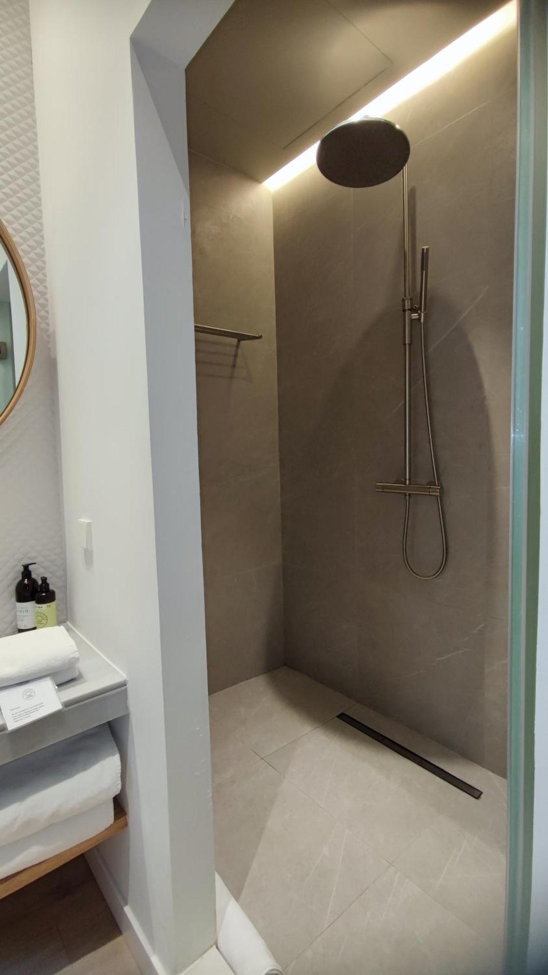 Casa Du Soleil Hostal Boutique Madrid Rom bilde